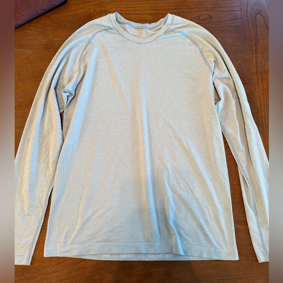 Men’s lululemon active T shirt - Picture 1 of 3